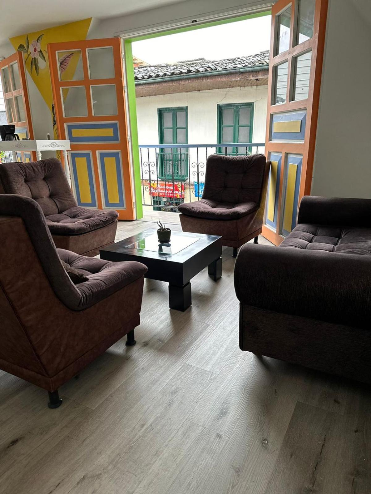 Hotel Las Flores Санта-Роса-де-Кабаль Экстерьер фото